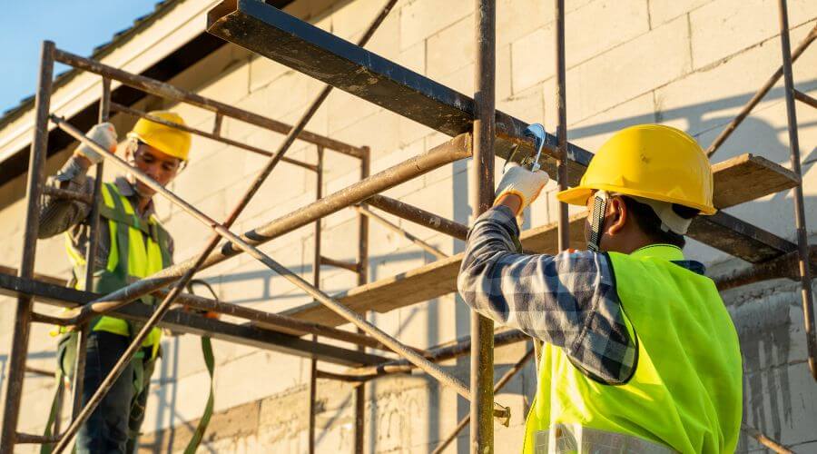 Professional residential roofers in Hester, LA
